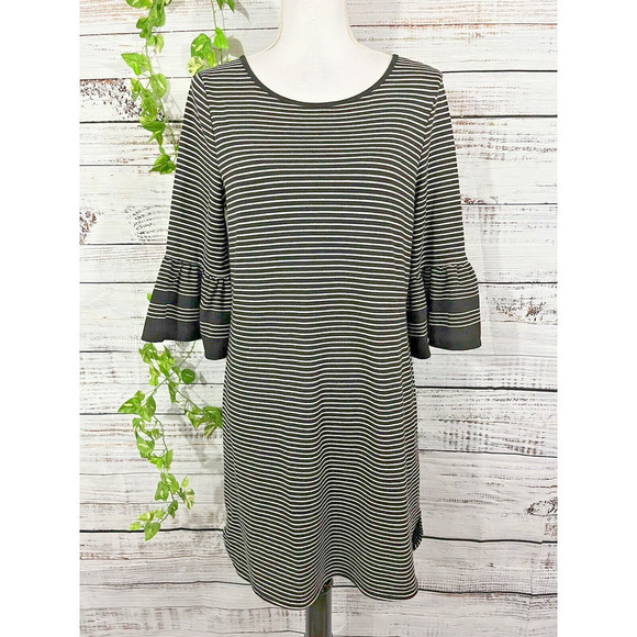 Max Studio Dress size Small Black White Striped Stretch Jersey Ruffle Sleeves - Picture 1 of 12